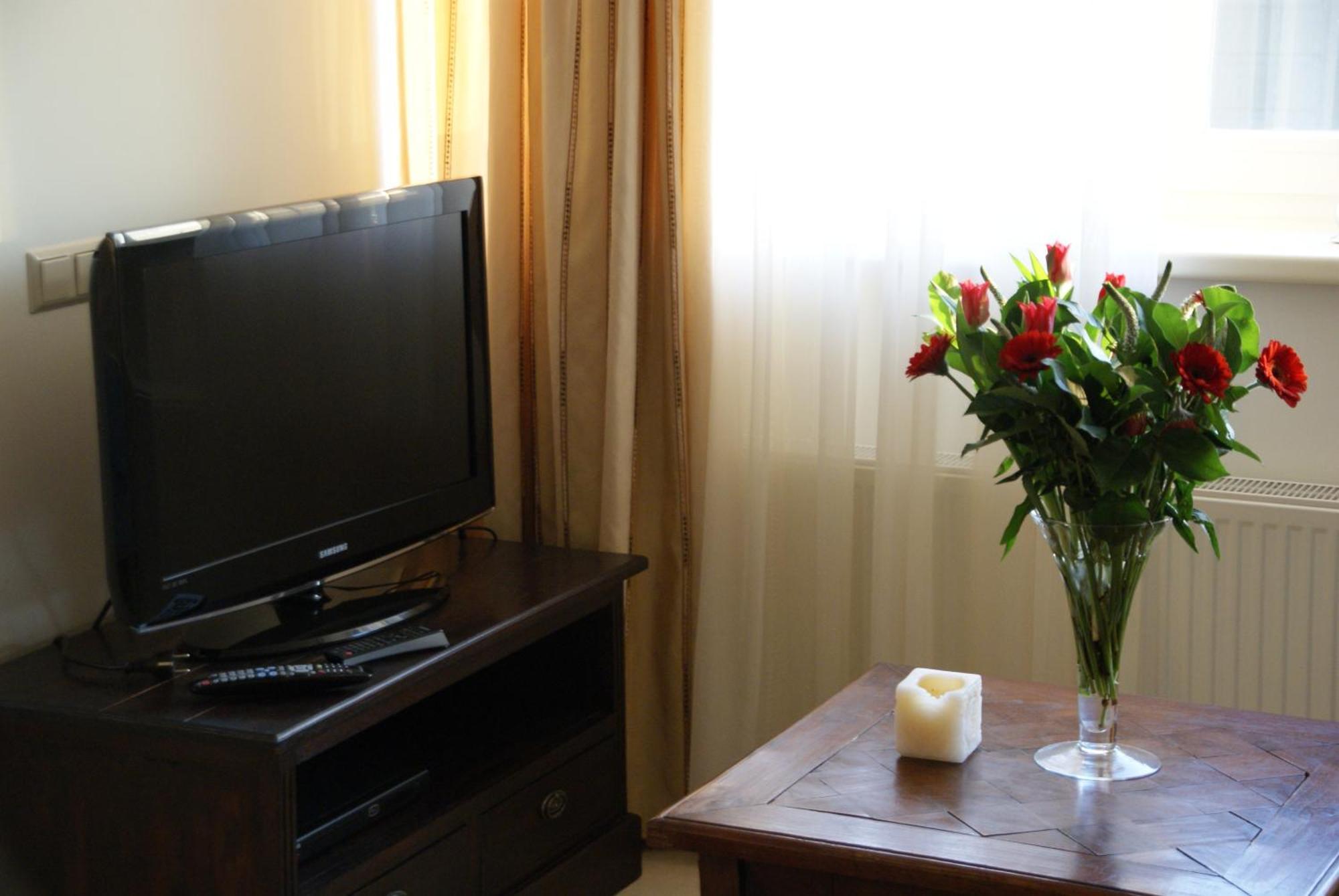Apartement De Vosseburch Langeraar Habitación foto
