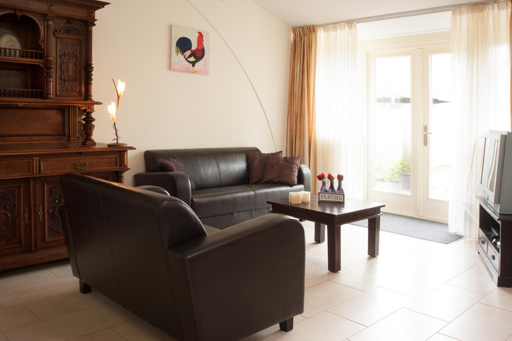 Apartement De Vosseburch Langeraar Habitación foto