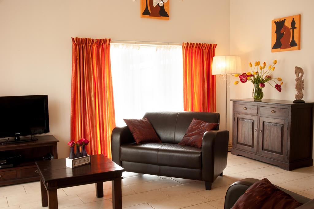 Apartement De Vosseburch Langeraar Habitación foto